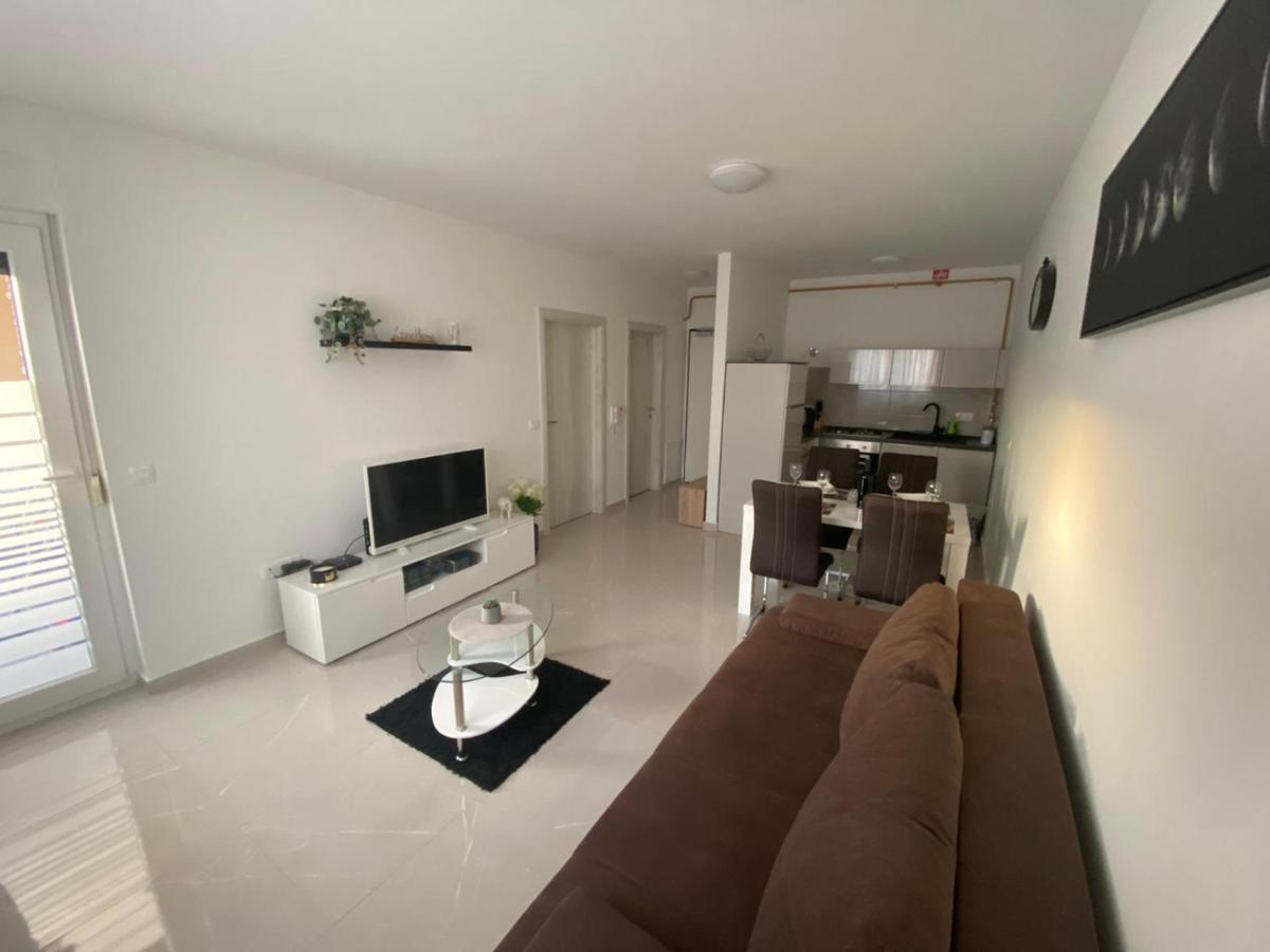 דירות זאדאר Apartman K&D מראה חיצוני תמונה